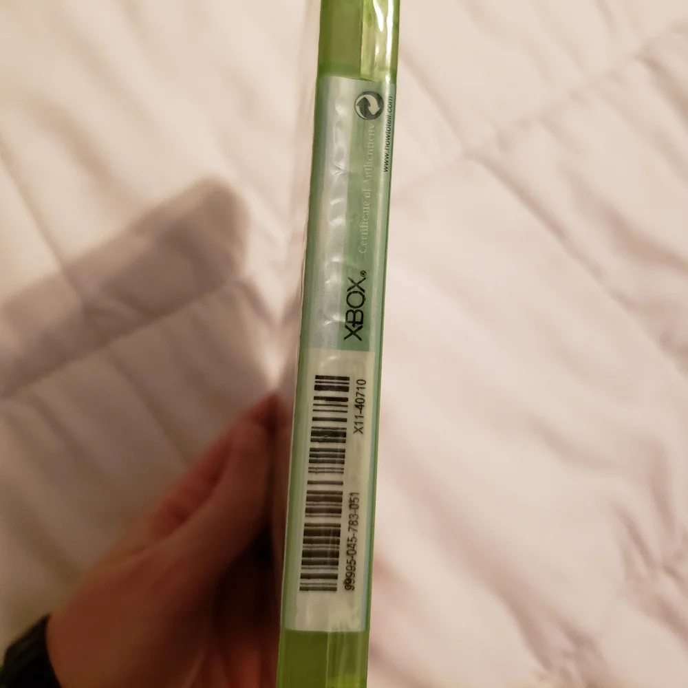 Assassin's Creed Revelations Xbox 360 Game - Picture 3 of 6